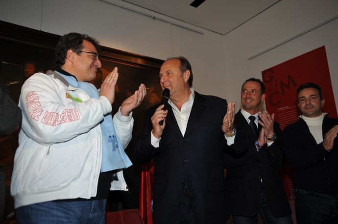 Ingrandisci la foto
